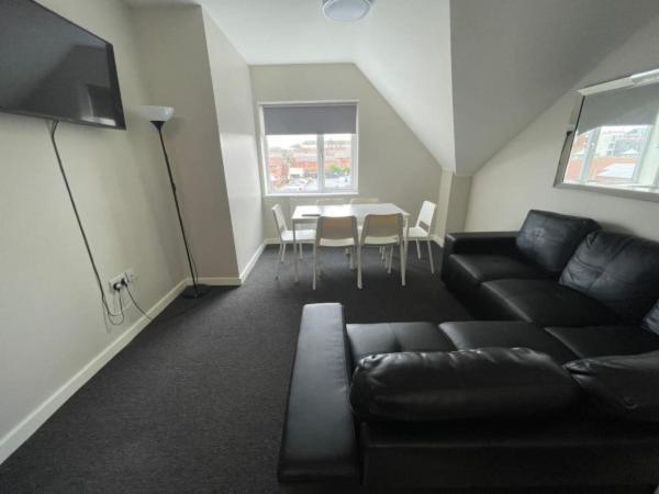 Ryan I Air I Bnb - 102 Mill Street - Free Parking Liverpool Zimmer foto
