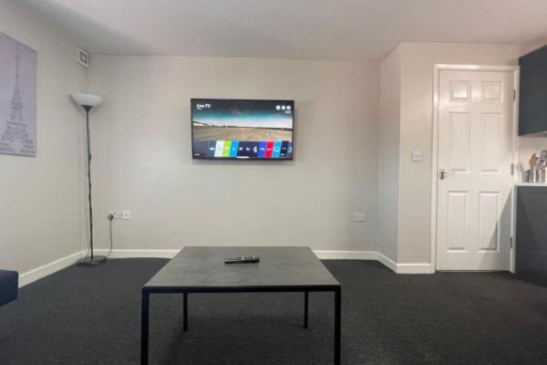 Ryan I Air I Bnb - 102 Mill Street - Free Parking Liverpool Zimmer foto