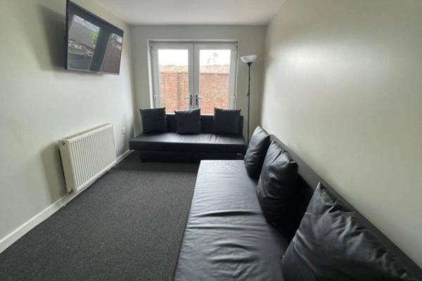 Ryan I Air I Bnb - 102 Mill Street - Free Parking Liverpool Zimmer foto