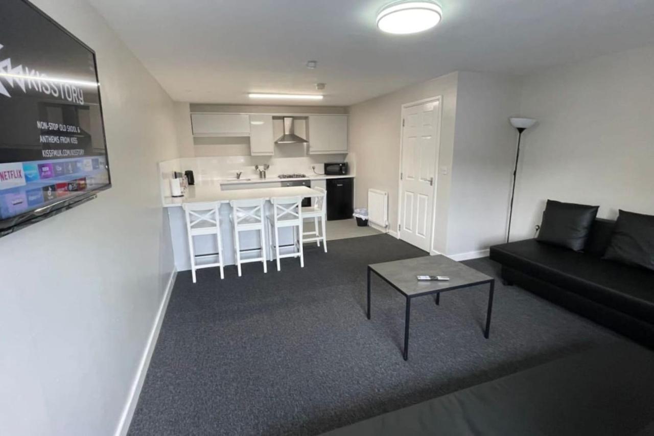 Ryan I Air I Bnb - 102 Mill Street - Free Parking Liverpool Zimmer foto